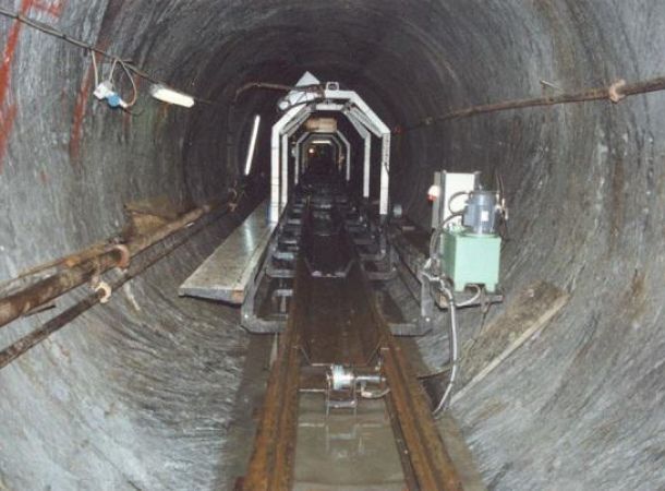tunnel service equipment